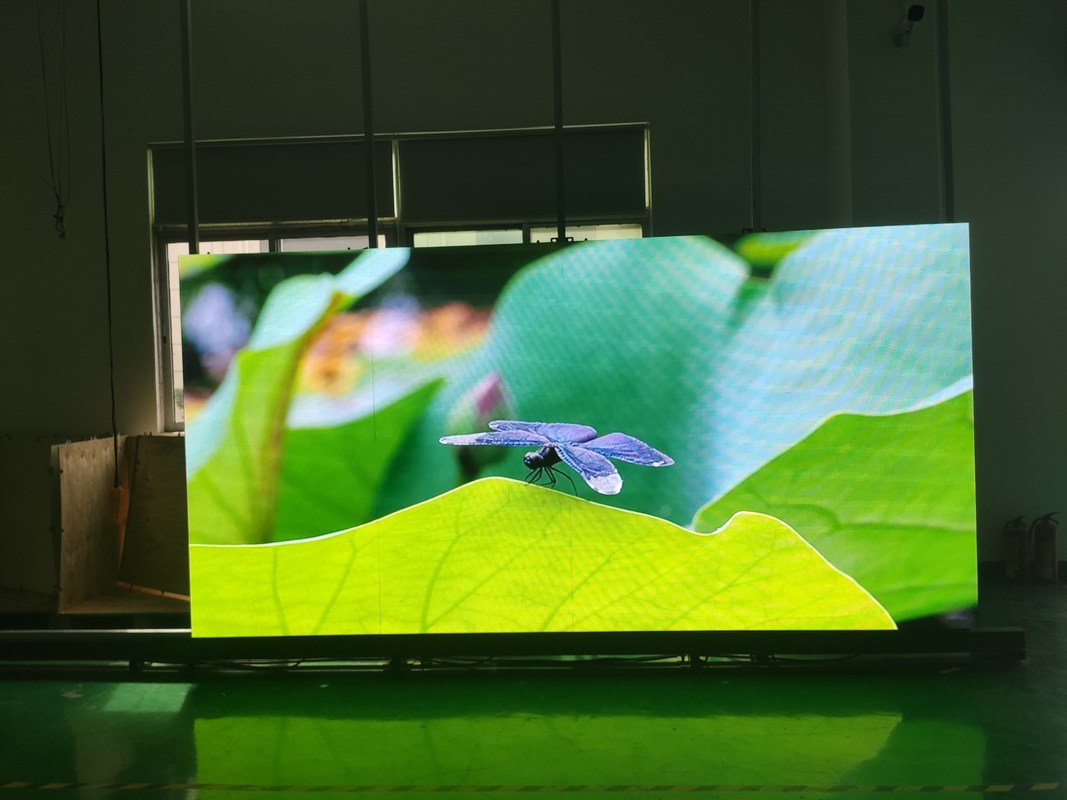 টেকসই আরজিবি আউটডোর এলইডি স্ক্রিন বড় P4.81 P3.91 P2.064 SMD1921