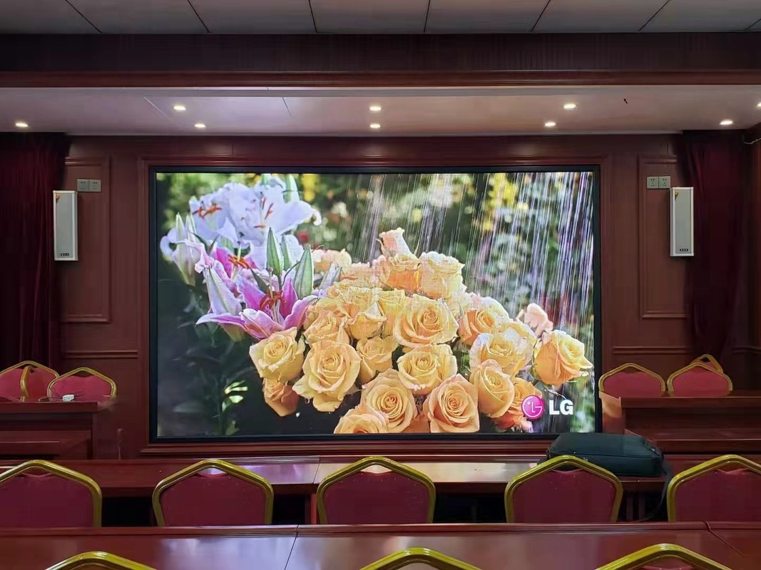 এইচডি বিজ্ঞাপন ইনডোর এলইডি ডিসপ্লে স্ক্রিন পূর্ণ রঙ 16 বিট উজ্জ্বলতা